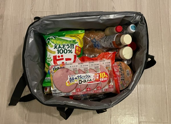 クーラーボックス　収納
