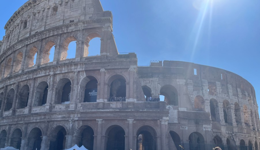 イタリア　ローマ　コロッセオ